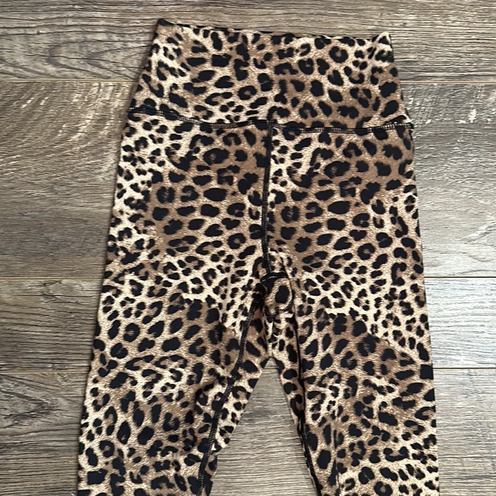 Spiritual Gangster Leopard Leggings XS - Picture 3 of 12